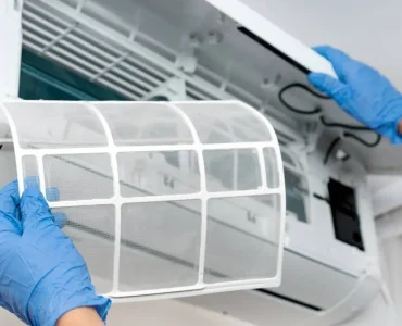 لماذا يجب تنظيف المكيف بشكل دوري؟